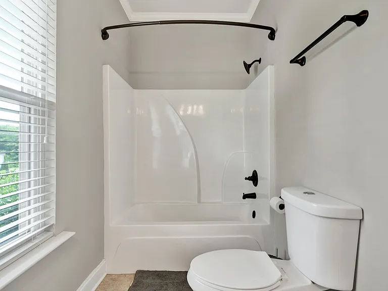 194 Neely Cir NE — Photo 14