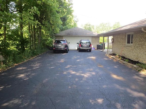 2nd image of 317 Goshen Ln
