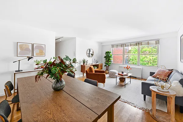 Sold by Compass | media 7