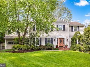 2 Fairhill Cir, Radnor, PA 19087