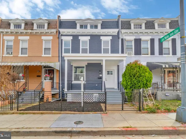 444 Kenyon St NW, Washington, DC 20010