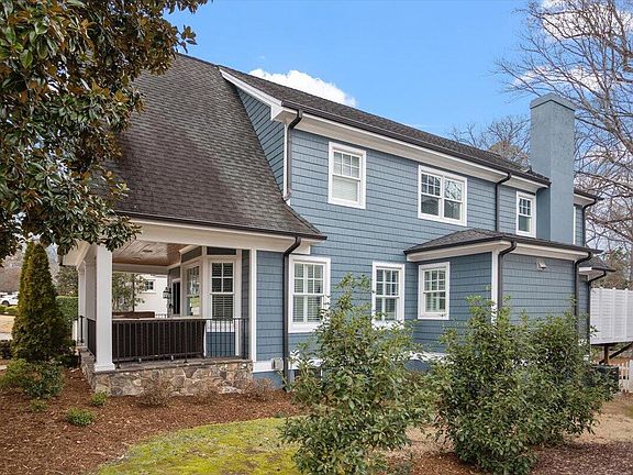 5th image of 2833 Claremont Rd