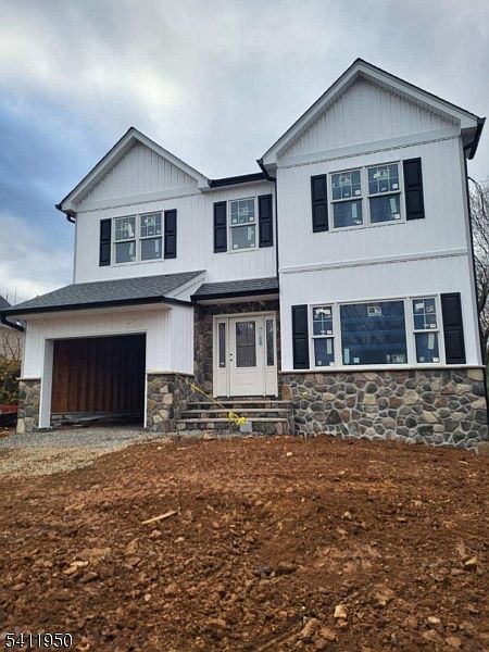 1st image of 9 Maple St