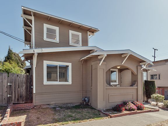 5th image of 1910 40th Ave