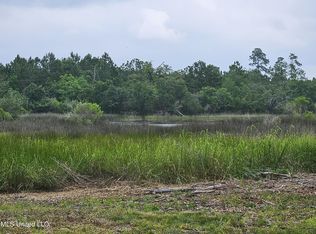 5166 Pointset Ave #4/32, Bay Saint Louis, MS 39520