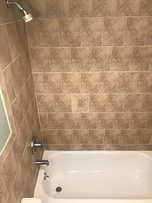 Rented by PMG Real Estate  | media 11
