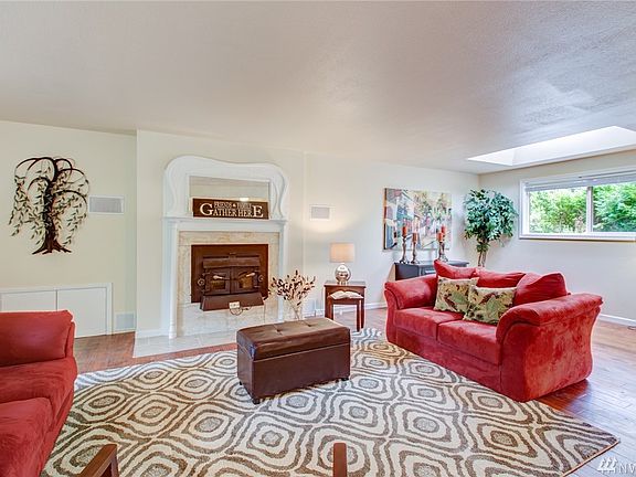 2nd image of 4034 S 275th Pl