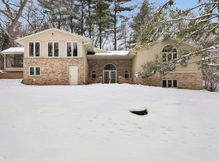 6308 Indian Hills Rd, Edina, MN 55439