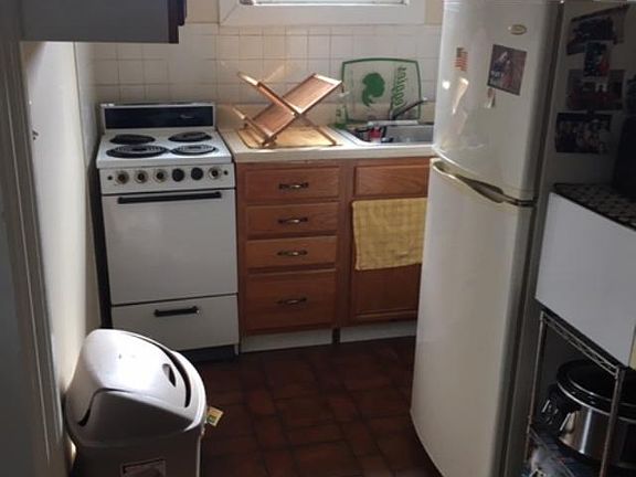 3rd image of 550 Madison Ave