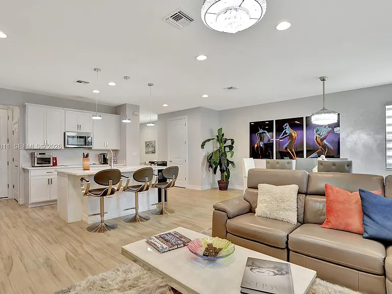 9517 Glider Way — Photo 18