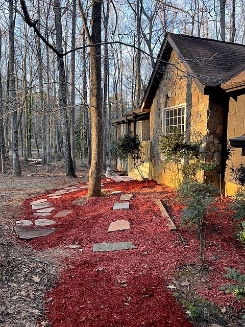 1st image of 180 Little Creek Dr