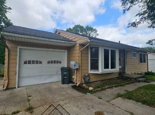 1521 E Mitchell Ave, Waterloo, IA 50702