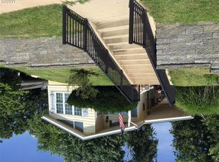 245 Sulphur Spring Rd, Ballwin, MO 63021