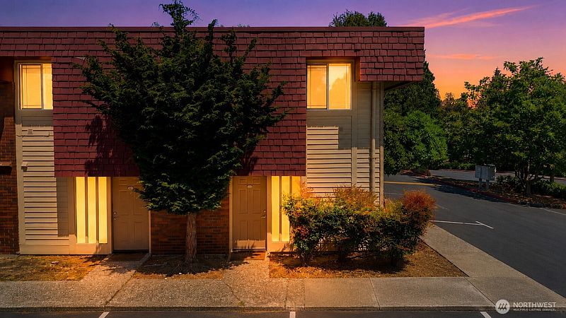 2nd image of 513 142nd Avenue SE #72