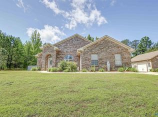 21698 Pinebrook Dr, Athens, AL 35614