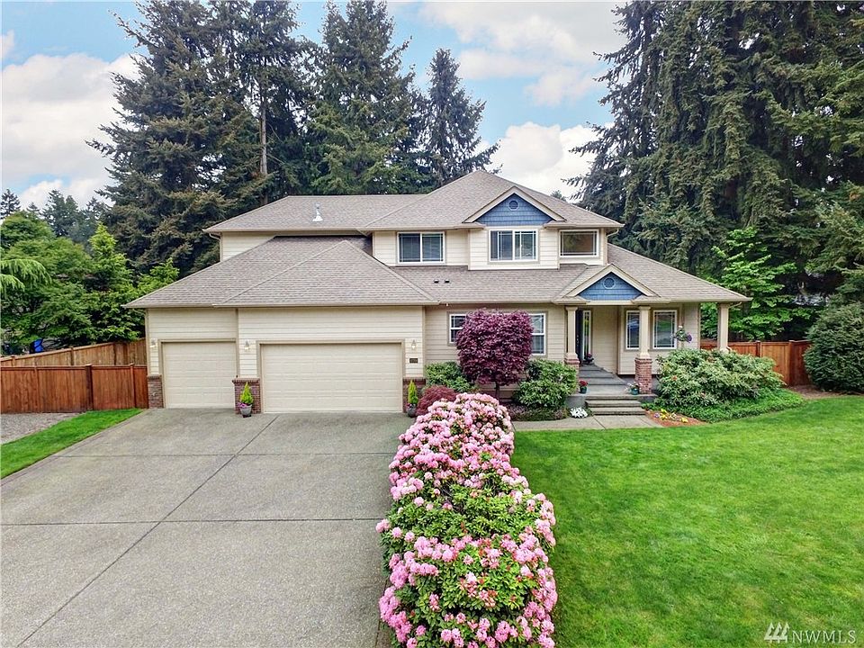 1st image of 10709 227th Ave E
