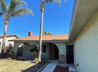 9515 Oleander Ave, Fontana, CA 92335
