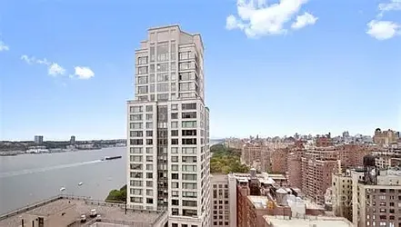 Rented by Nest Seekers International