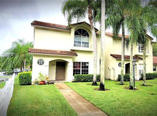 10817 NW 3rd Ct #1L, Hollywood, FL 33026
