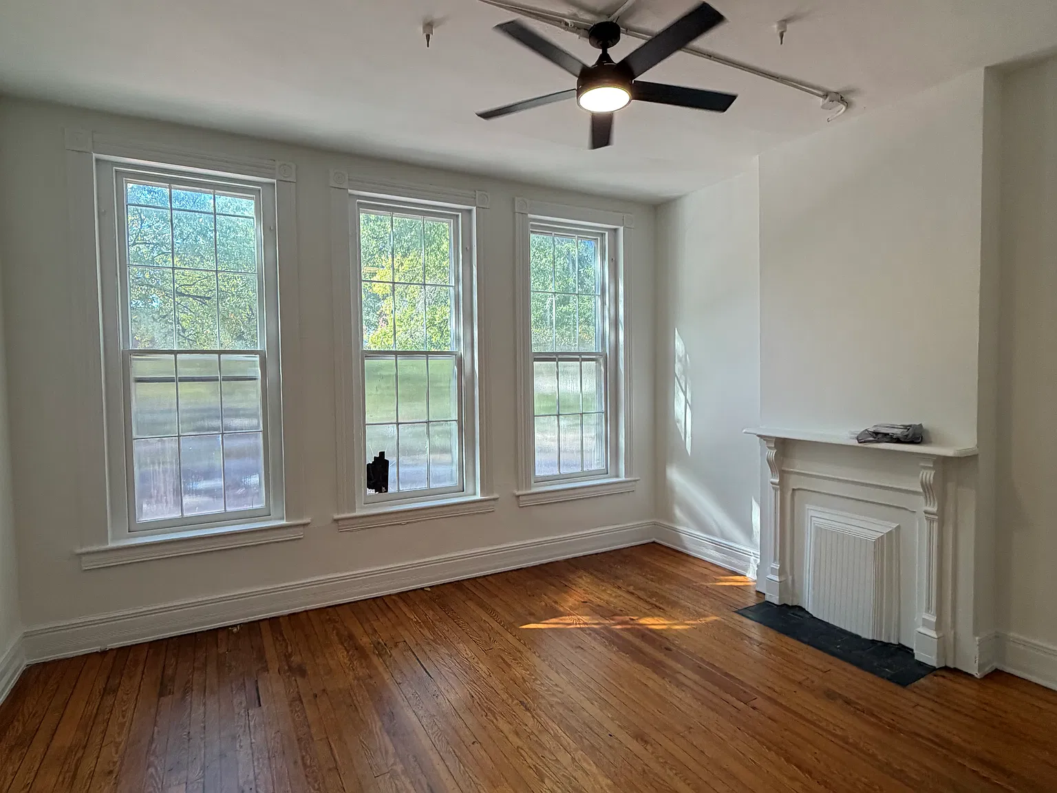 2 bed, 1250 sqft, $1,795 — Photo 4