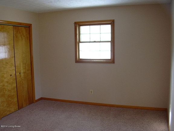 5th image of 158 N Lakeview Dr