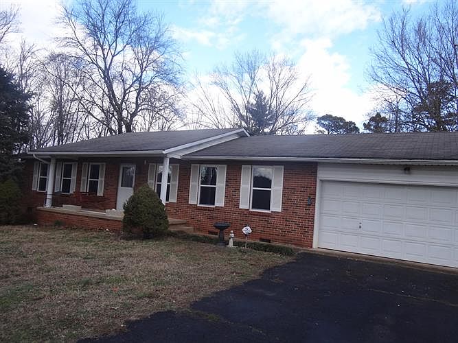 1st image of 3228 Boomerang Ln