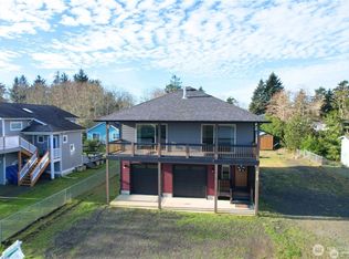 415 Olympic View Avenue NE, Ocean Shores, WA