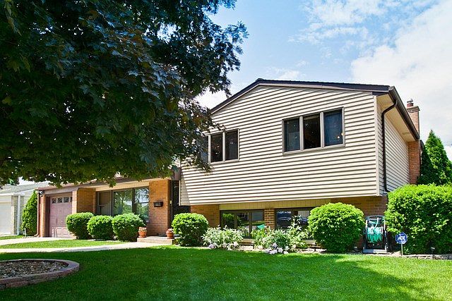 1st image of 1914 N Verde Dr