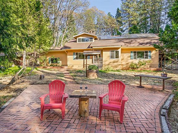 2nd image of 13575 Crawford Ln