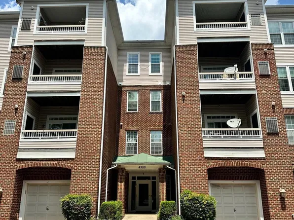 4300 Cannon Ridge Ct Unit F, Fairfax, VA 22033