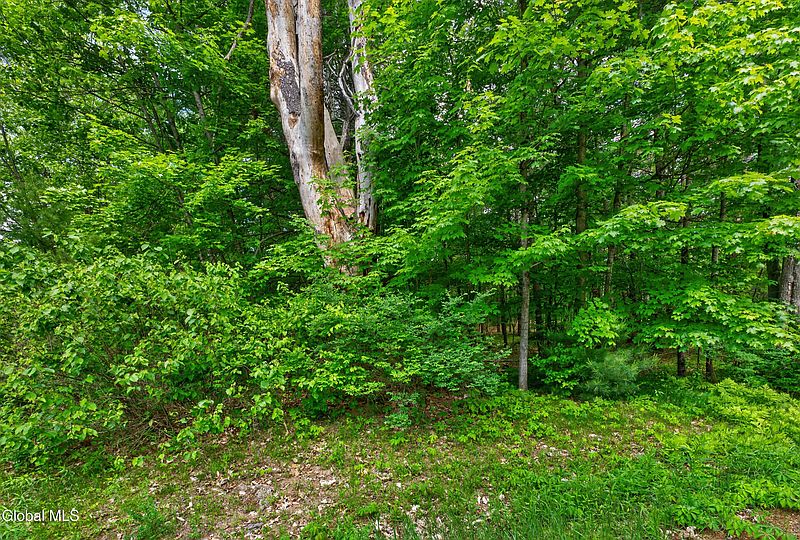 4th image of L1 27.11 Ruggles Road