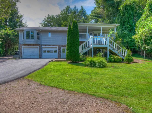 227 Underwood Hill Rd, Murphy, NC 28906