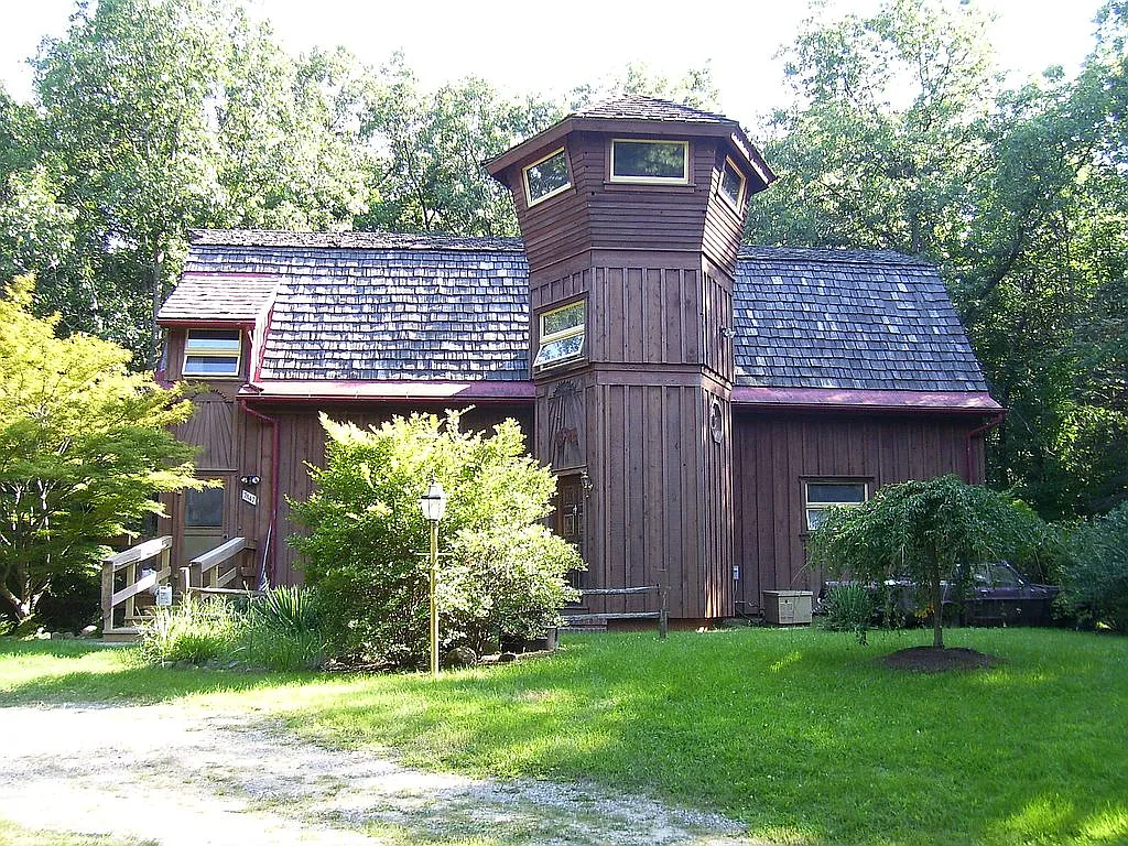 7847 Teahen Rd photo 1
