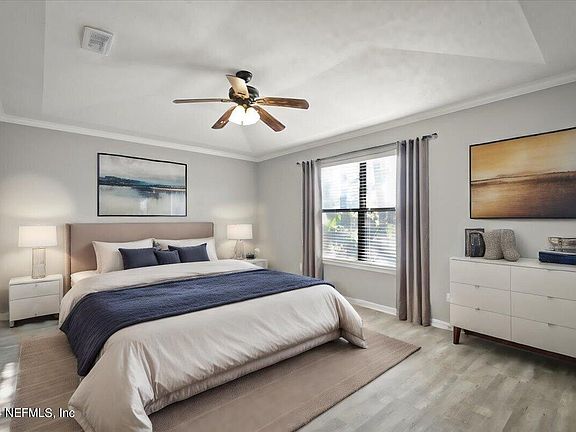 4th image of 1569 CRABAPPLE COVE Court N