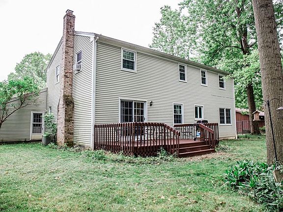 3rd image of 32831 Redwood Blvd
