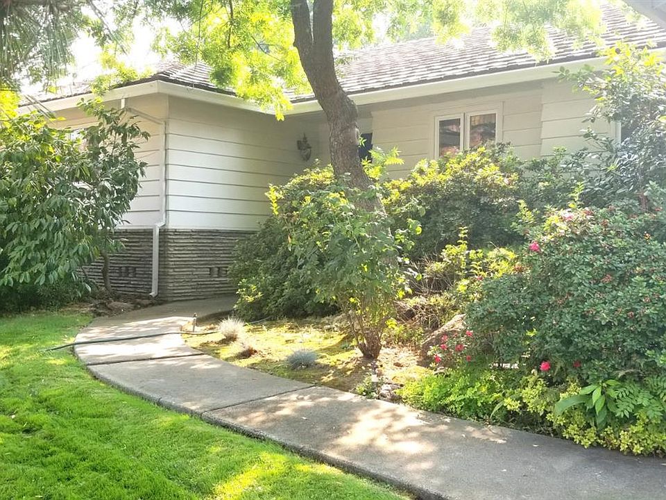 1st image of 5423 Primrose Dr