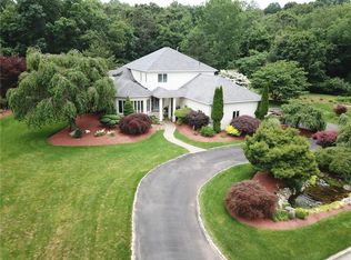 17 E Butterfly Way, Lincoln, RI 02865