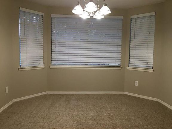 5th image of 1017 Twin Falls Dr