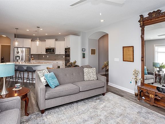 5th image of 2809 NW 38th Ln
