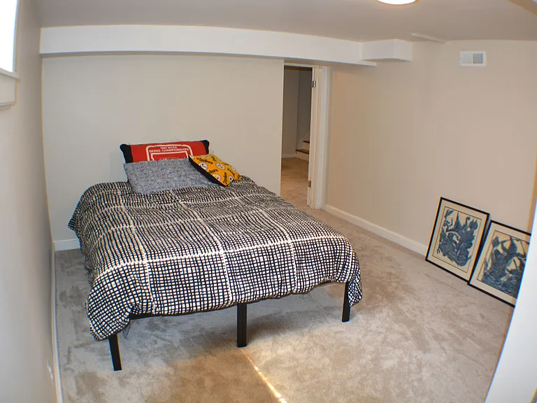1425 E Zenith Ave — Photo 13