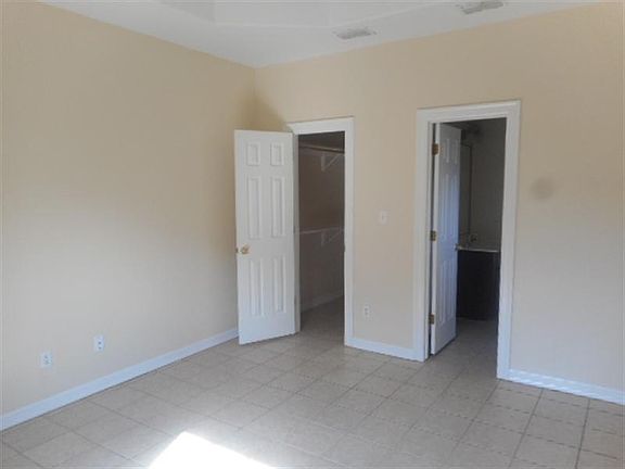 4th image of 2612 E Fm 2812