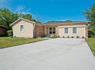 341 Old Mill Ct, Dallas, TX