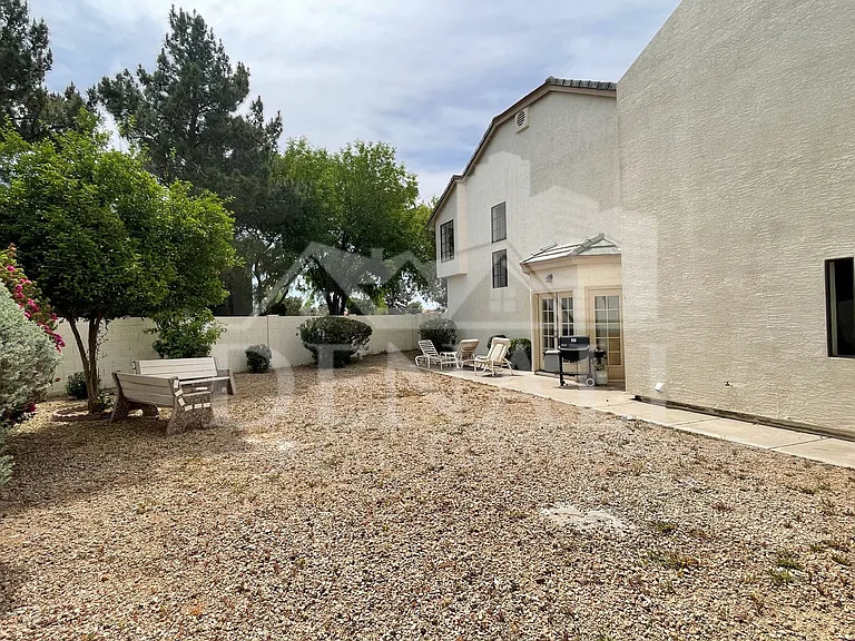 19907 N Denaro Dr — Photo 36