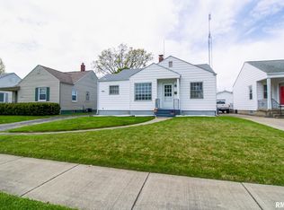 2033 Marland St, Springfield, IL 62702