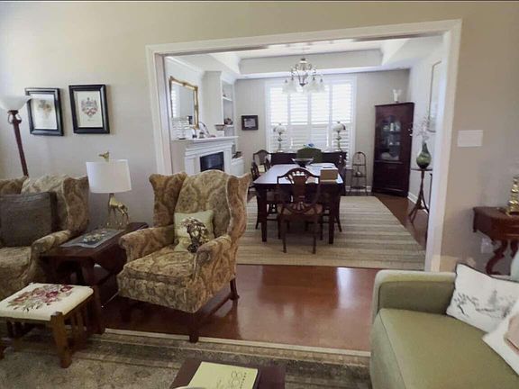 4th image of 101 Rumsey Cir