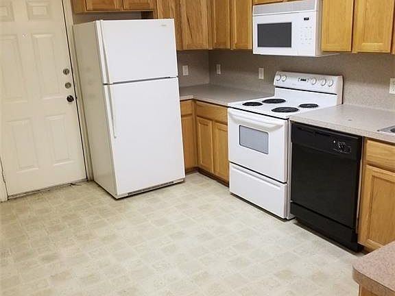 5th image of 3790 Oldenburg Ln