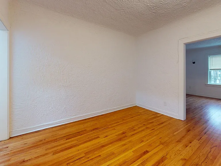 2666 N Moreland Blvd — Photo 6