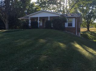 129 Camp Meeting Rd, Clinton, PA 15026