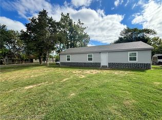 306 S Washington St, Sallisaw, OK 74955