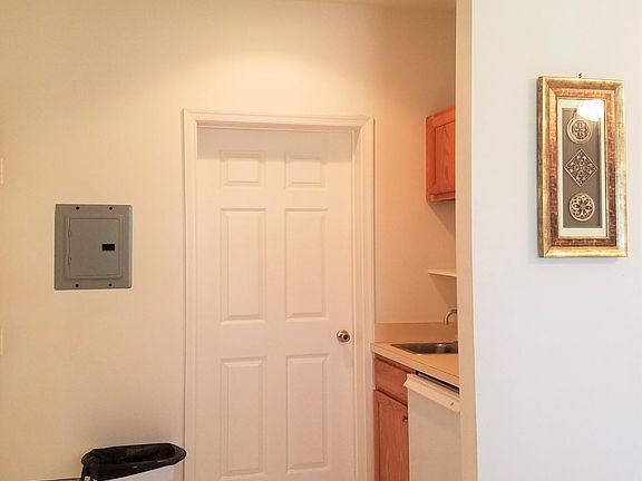 5th image of 8905 Sandshot Ct #5221